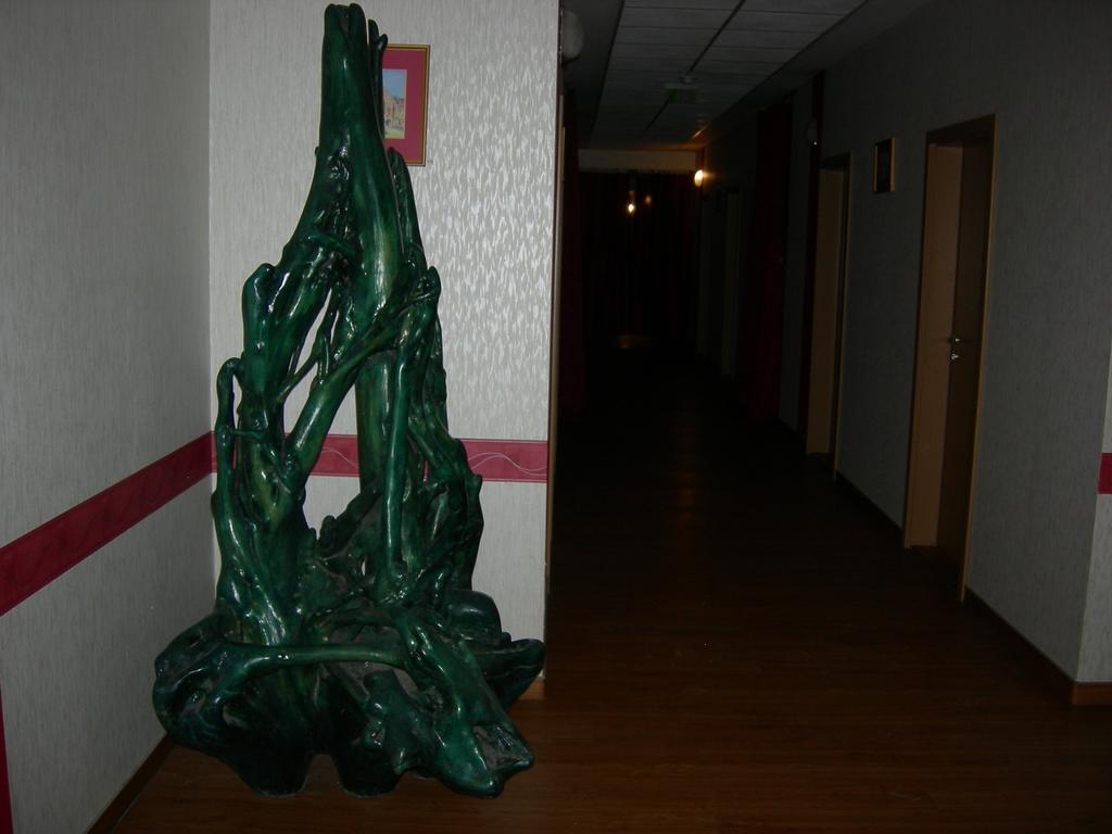 Hary Hotel Kecskemét Habitación foto